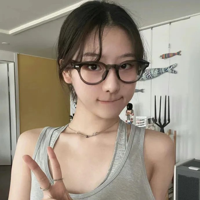 冲浪美眉